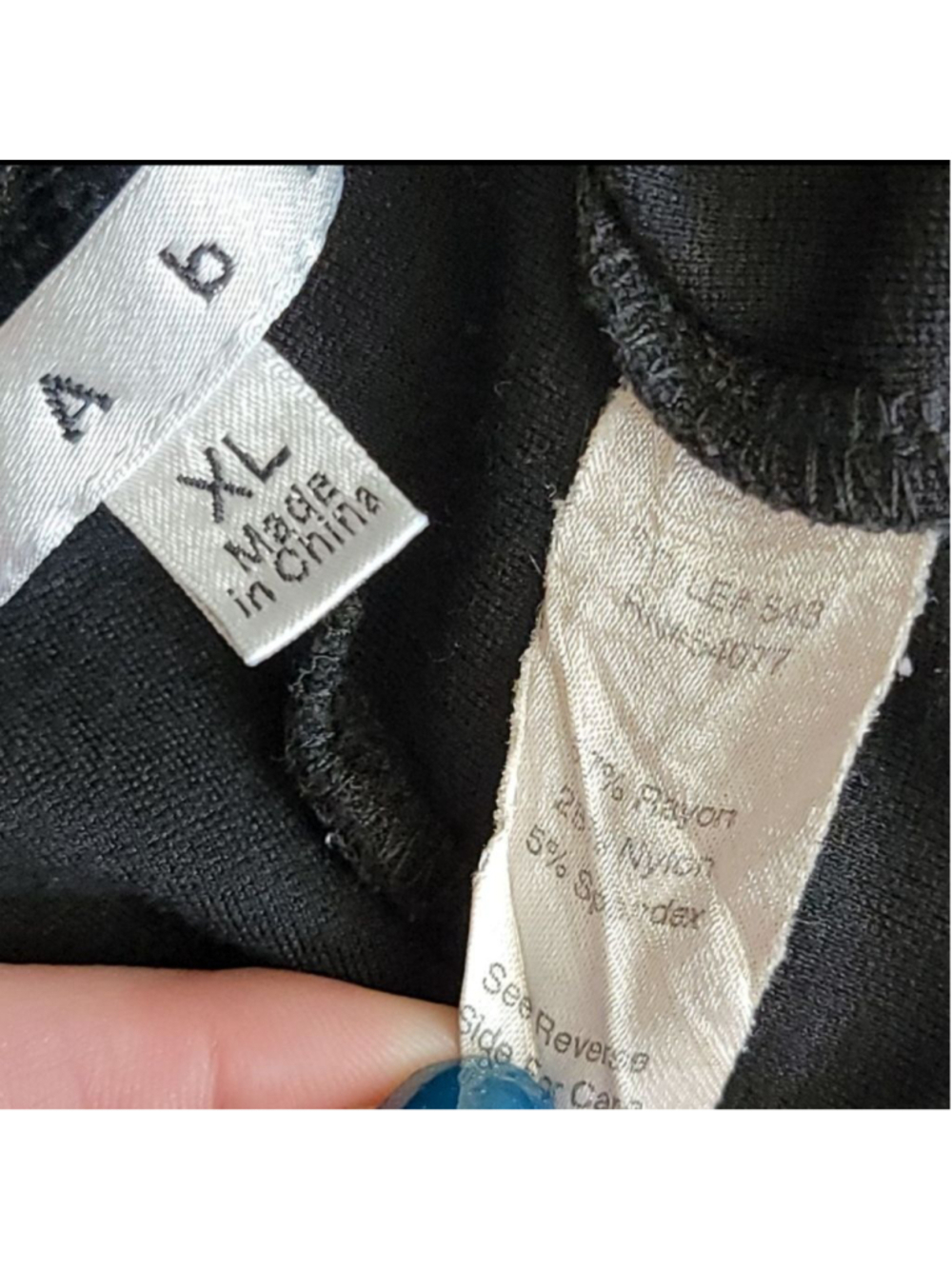 CAbi #543 XL Mid Rise Ponte Knit Seamed Black Ankle Leggings Pull On Skinny Pant - Picture 11 of 11